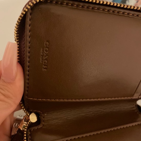 Coach Wallet - Picture 4 of 5